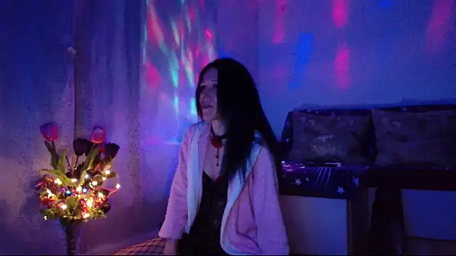 ElysaSun online show from February 24, 2025, 12:09 am