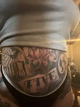 Snapshot of evacheers chatting on February 20, 2026, 12:40 am evacheers online show from February 20, 2026, 12:40 am