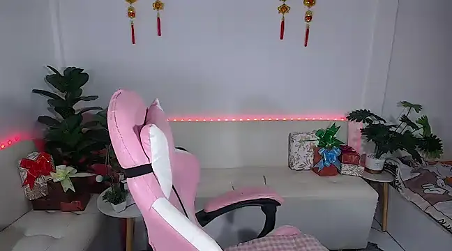 plysaithailand online show from February 13, 2025, 6:30 am