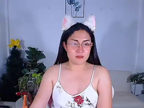 Snapshot of plysaithailand chatting on June 10, 2026, 8:35 am plysaithailand online show from June 10, 2026, 8:35 am