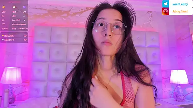 Abby Sweet1  online show from February 10, 2025, 5:41 pm