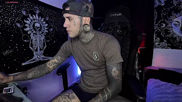 Snapshot of josh__ackerman chatting on March 6, 2025, 12:54 am josh ackerman online show from March 6, 2025, 12:54 am