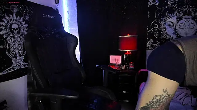 Snapshot of josh__ackerman chatting on March 13, 2025, 6:56 pm josh ackerman online show from March 13, 2025, 6:56 pm