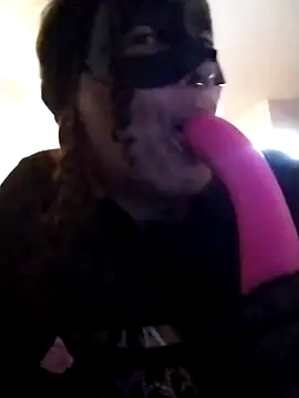 Sluttycatwomen online show from July 13, 2026, 6:27 am