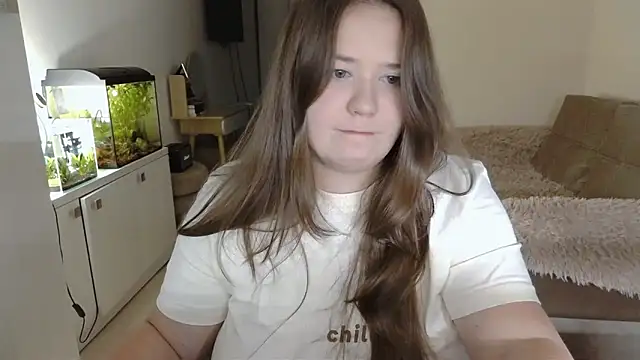 remirann  online show from February 25, 2025, 5:36 pm