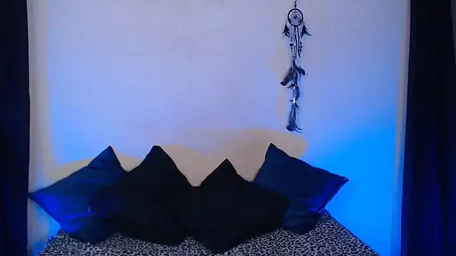 Agatha Tenebris online show from November 13, 2025, 7:24 pm