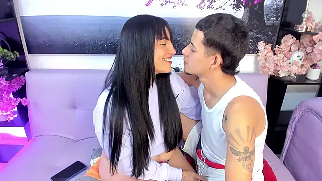 brianna sexy00 online show from April 20, 2026, 6:16 am