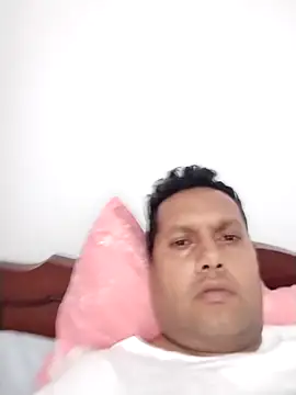 Snapshot of roxioox chatting on March 24, 2026, 4:45 pm roxioox online show from March 24, 2026, 4:45 pm