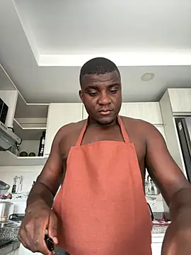 Snapshot of MAXJONES_2 chatting on April 28, 2026, 8:58 pm MAXJONES 2 online show from April 28, 2026, 8:58 pm