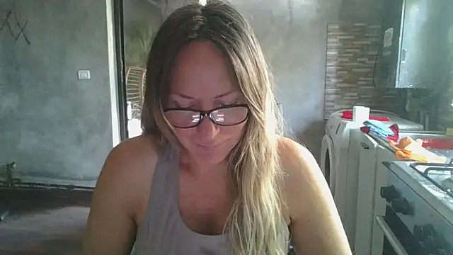 Snapshot of AnyBase chatting on July 23, 2026, 11:19 am AnyBase online show from July 23, 2026, 11:19 am