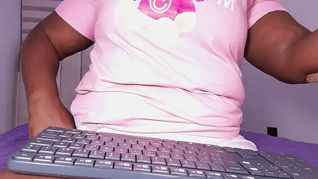  ebony-queen  online show from March 15, 2026, 3:34 am