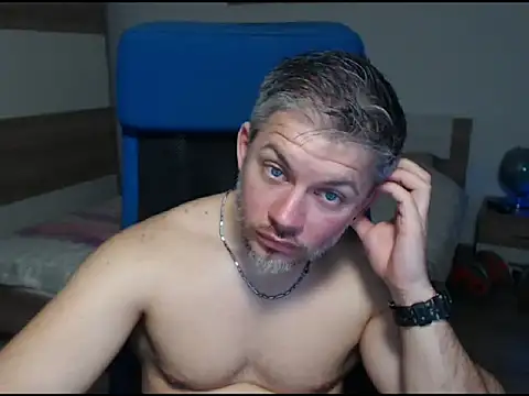 RobbyShawz online show from March 9, 2025, 11:47 am