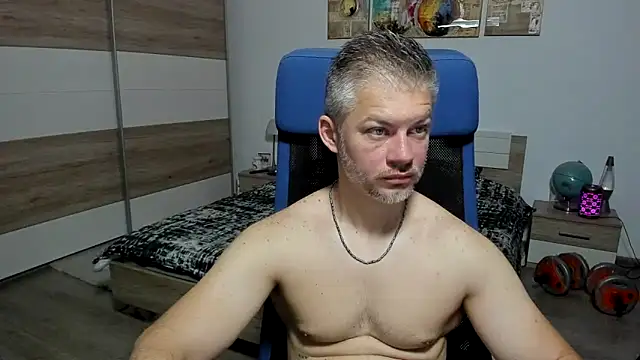 RobbyShawz online show from June 21, 2026, 5:43 am
