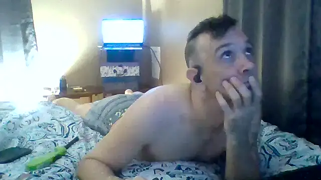 Snapshot of JoJoMonroe84 chatting on March 9, 2026, 3:43 am JoJoMonroe84 online show from March 9, 2026, 3:43 am