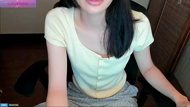 Snapshot of Ayase_momo chatting on July 23, 2026, 9:02 pm Ayase momo online show from July 23, 2026, 9:02 pm