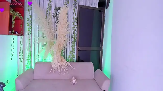 Snapshot of Rianamanson chatting on March 22, 2026, 4:38 am Rianamanson online show from March 22, 2026, 4:38 am