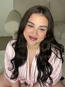 Snapshot of Celinaax chatting on February 15, 2025, 5:51 am Celinaax online show from February 15, 2025, 5:51 am