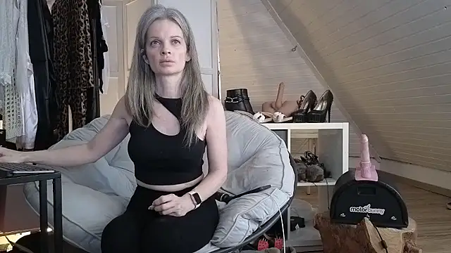 Sabdeluxe online show from January 17, 2026, 9:14 am