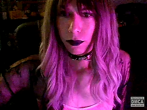 crystalxh online show from October 27, 2025, 6:23 pm