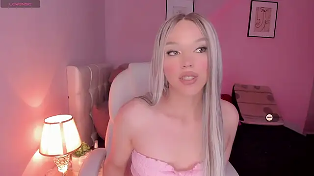 EvaEvangeline online show from December 28, 2024, 5:44 am