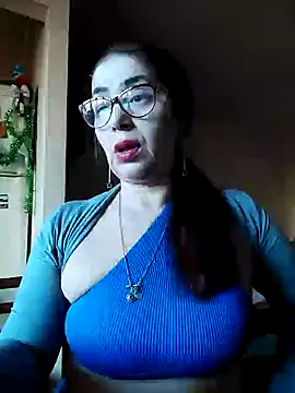 Chriss Tinaa online show from December 17, 2024, 9:50 am