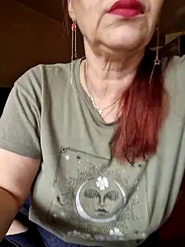 Snapshot of Chriss_Tinaa chatting on May 20, 2026, 5:46 am Chriss Tinaa online show from May 20, 2026, 5:46 am