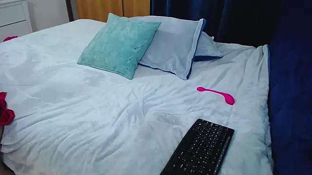 mondirty70 online show from February 14, 2026, 7:49 am