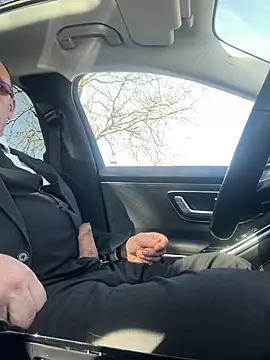 DUDURAxh online show from March 4, 2025, 11:51 am