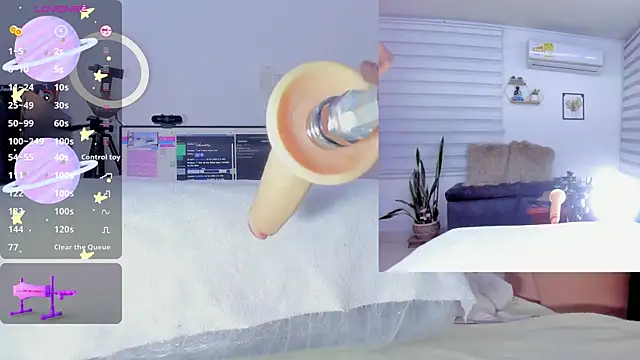 sofi velez online show from February 26, 2025, 1:43 am