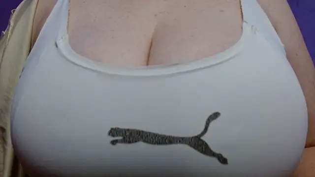 Snapshot of AnnyelinnaLove chatting on January 12, 2025, 4:00 am AnnyelinnaLove online show from January 12, 2025, 4:00 am