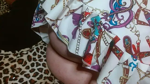 Snapshot of AnnyelinnaLove chatting on February 2, 2025, 10:02 am AnnyelinnaLove online show from February 2, 2025, 10:02 am