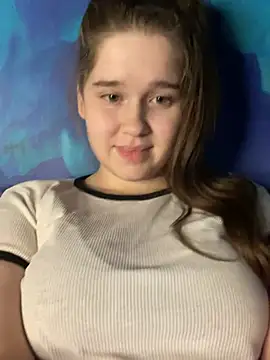 HornyGirlH online show from December 28, 2024, 10:34 pm