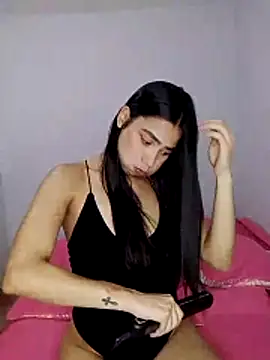 Snapshot of iamemmablake chatting on May 1, 2026, 3:55 am iamemmablake online show from May 1, 2026, 3:55 am