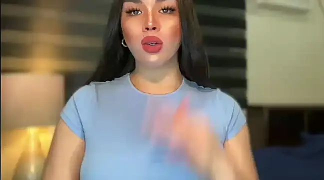 Snapshot of MISSANACONDA chatting on February 7, 2025, 3:12 am MISSANACONDA online show from February 7, 2025, 3:12 am