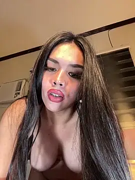 Snapshot of MISSANACONDA chatting on February 28, 2025, 11:47 am MISSANACONDA online show from February 28, 2025, 11:47 am