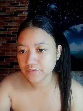 Urchanel online show from April 3, 2026, 11:03 pm