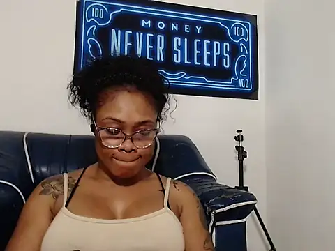 alexiaao9 online show from April 11, 2026, 11:36 am