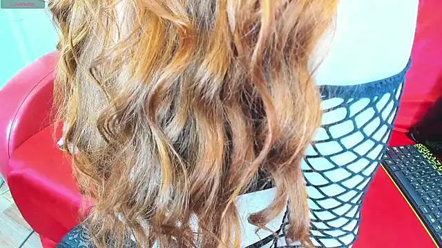 softlysoftlyasbeauty online show from January 23, 2025, 4:15 pm