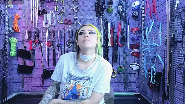 PANDORANEZZ online show from February 20, 2025, 4:50 am