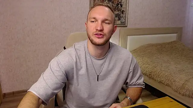 Toress1 online show from October 17, 2025, 12:19 pm