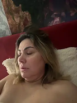 Emma roqueen online show from February 12, 2025, 12:16 am