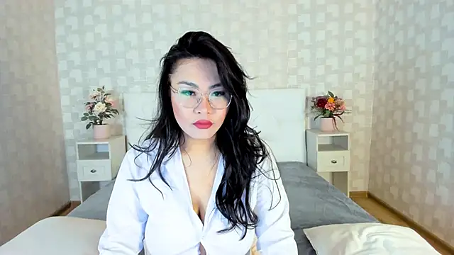 Snapshot of NatsumiHun chatting on February 8, 2025, 7:15 am NatsumiHun online show from February 8, 2025, 7:15 am