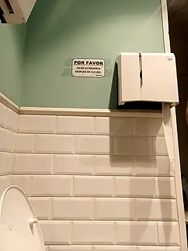 Gatubela212 online show from February 23, 2025, 5:34 am