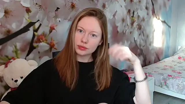 ConnieDaw online show from December 9, 2024, 5:51 am