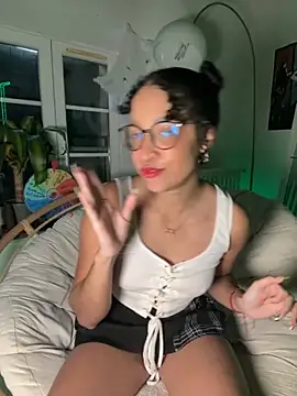 Lauyako online show from November 19, 2025, 4:07 pm