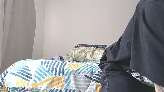 MattxFeet online show from March 18, 2026, 5:49 pm