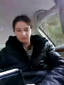 Snapshot of Geile-Luna chatting on February 1, 2025, 4:00 pm Geile-Luna online show from February 1, 2025, 4:00 pm