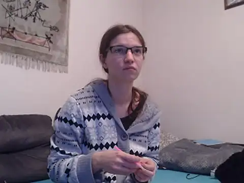 Snapshot of Geile-Luna chatting on February 2, 2025, 7:46 pm Geile-Luna online show from February 2, 2025, 7:46 pm