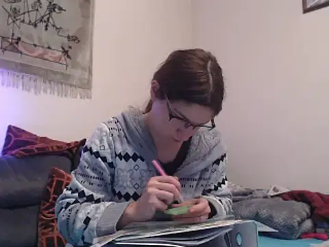 Snapshot of Geile-Luna chatting on February 3, 2025, 8:03 pm Geile-Luna online show from February 3, 2025, 8:03 pm