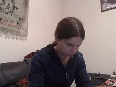 Snapshot of Geile-Luna chatting on October 1, 2025, 7:31 pm Geile-Luna online show from October 1, 2025, 7:31 pm